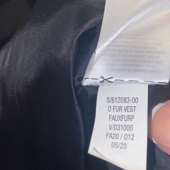 OLD Navy Kids Faux Fur Cozy Winter Vest Open Front in Tan Brown Size XL (14) - Picture 7 of 8